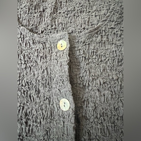 Vince Smocked Long Sleeve Button Front Top in Steel Blue— Womens Medium - Picture 7 of 11